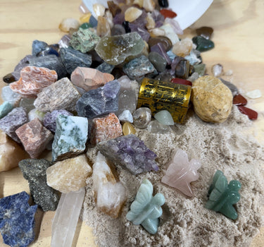 THE MINI FAIRY - QUART SIZED NATURAL CRYSTAL RAW STONE MINING BUCKET