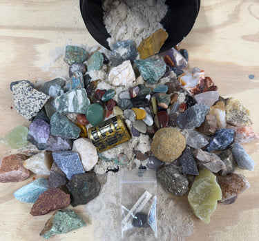 THE FALLING STAR -QUART MINI MINER NATURAL CRYSTAL MINING BUCKET