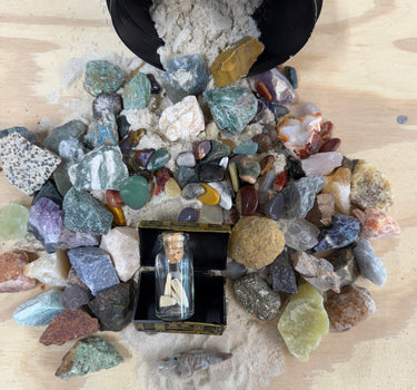 THE SWAMP THANG QUART MINI MINER NATURAL CRYSTAL MINING BUCKET