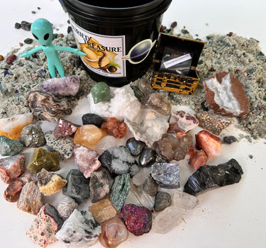 MARTIAN MINING BUCKET - NATURAL CRYSTAL AND GEMSTONE